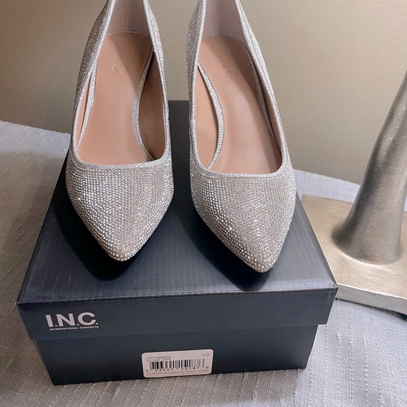 INC size 6 Silver Crystal heels - Picture 8 of 8